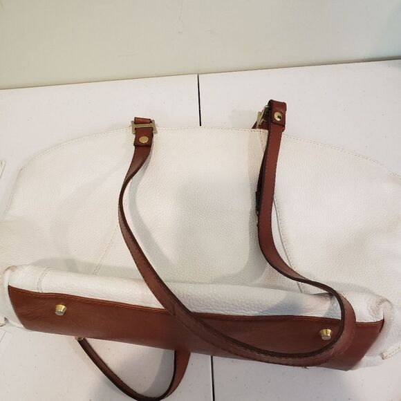 Valentina Leather Handbag Made in Italy - Picture 2 of 10